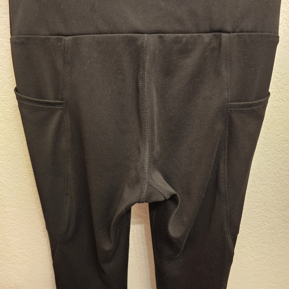 Lou & Grey Black Leggings - Picture 4 of 6